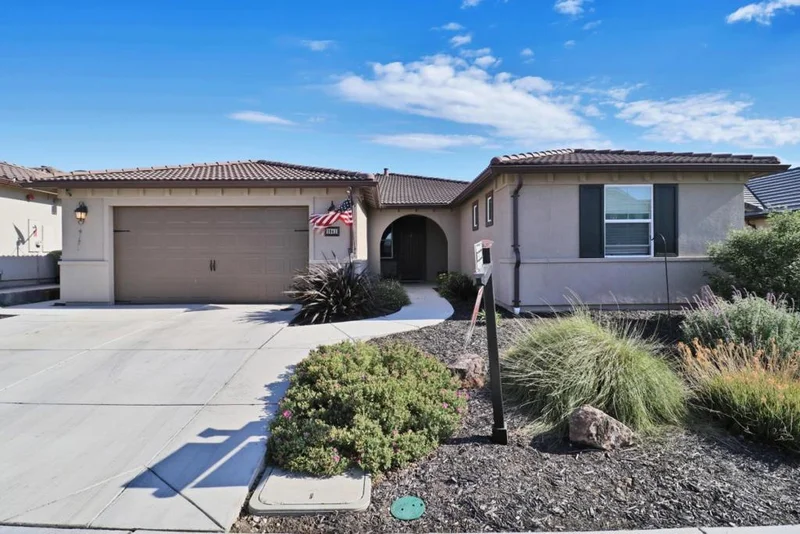 1041 Brigantino, Hollister, CA 95023