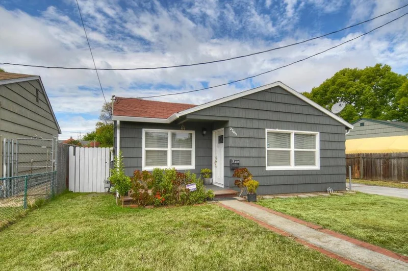 22611 Madrone, Hayward, CA 94541