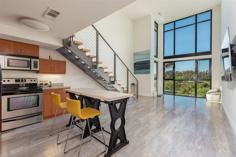 889 Date St #526, San Diego, CA 92101