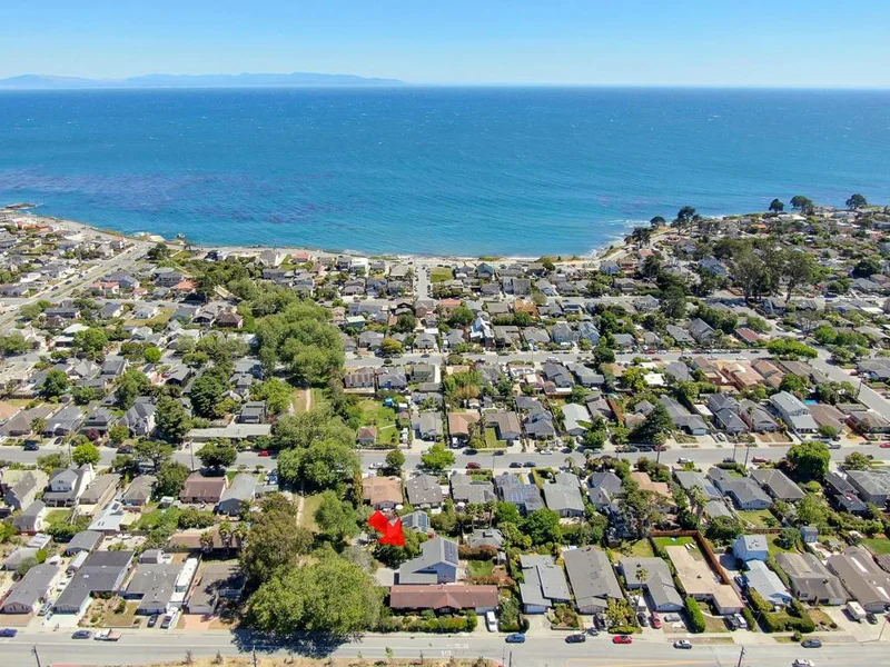 302 Plateau, Santa Cruz, CA 95060