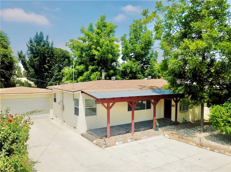 12538 5th, Yucaipa, CA 92399