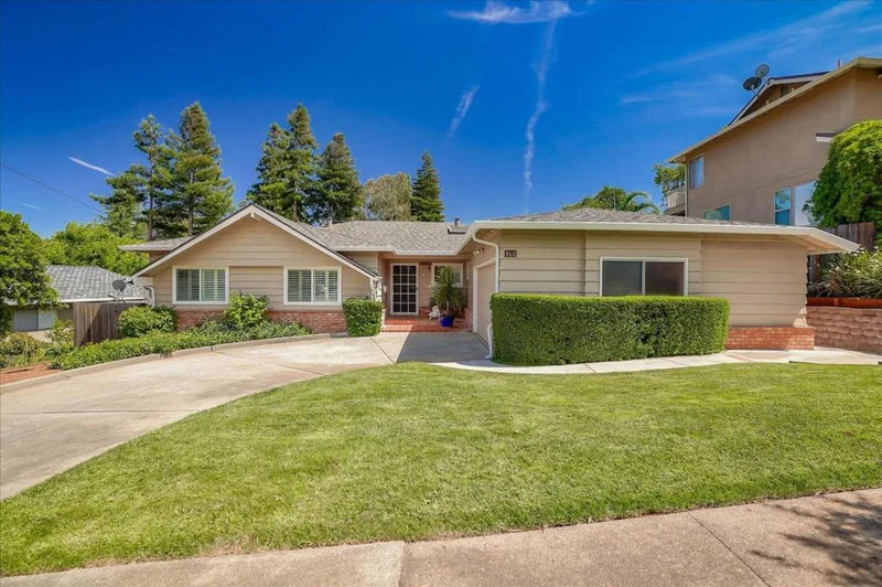 860 Claremont, Morgan Hill, CA 95037