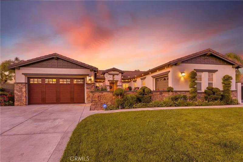 7943 Armagosa, Riverside, CA 92508