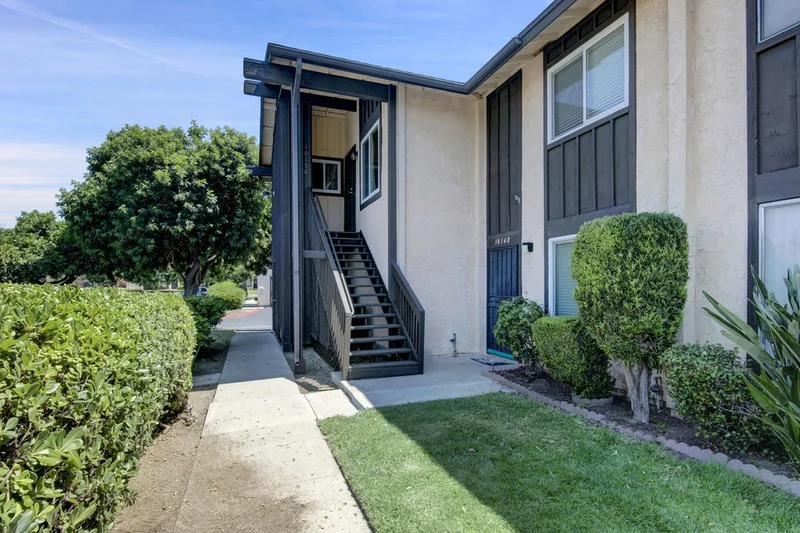 10150 Peaceful Ct, Santee, CA 92071