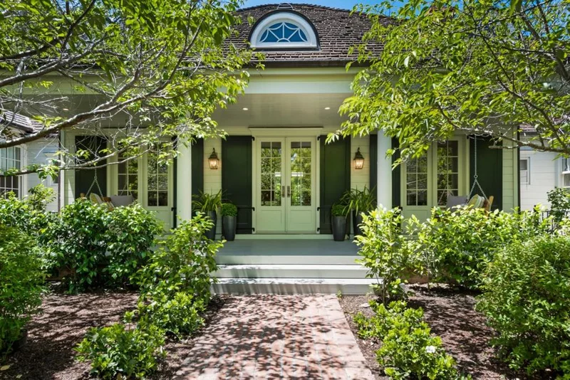 901 Hillsborough Boulevard, Hillsborough, CA 94010