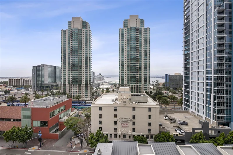 1240 India Street #1102, San Diego, CA 92101