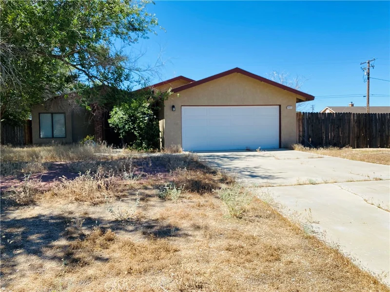 8612 Tamarack, California City, CA 93505