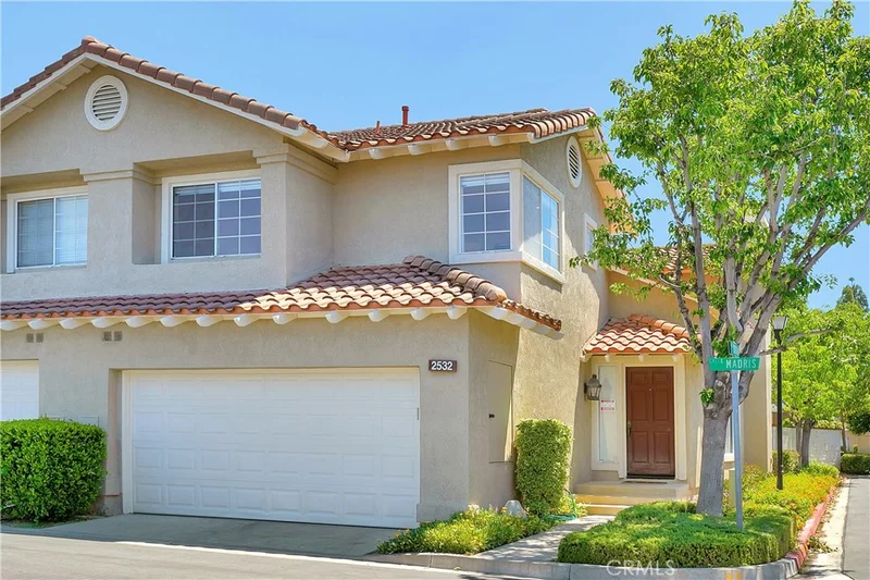2532 Calle Madris, Tustin, CA 92782