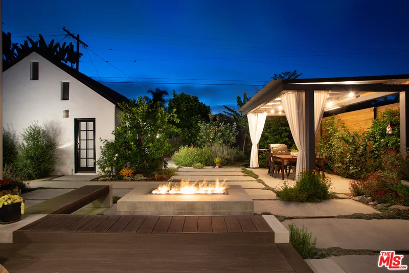 12531 Mitchell, Los Angeles, CA 90066