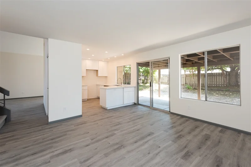 9083 Mesa Woods Ave, San Diego, CA 92126