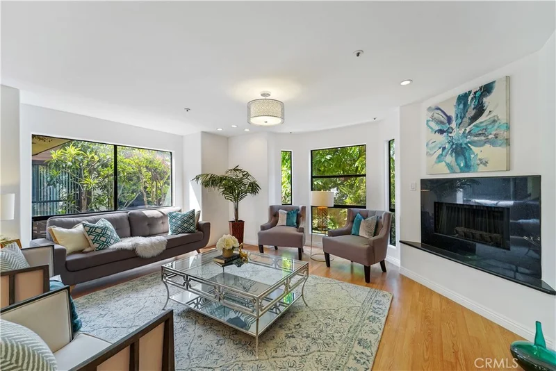 1161 Spazier #7, Glendale, CA 91201