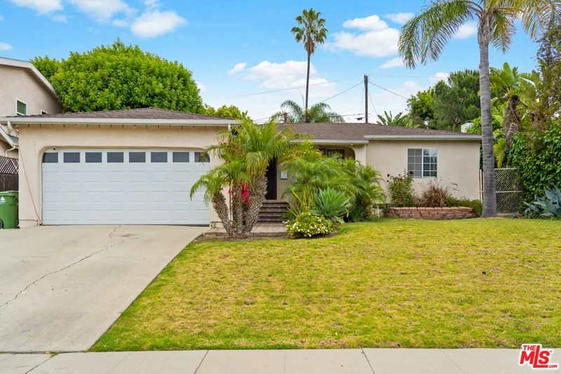 5633 78th, Los Angeles, CA 90045