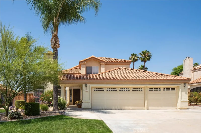 2577 Bryce #24, Colton, CA 92324