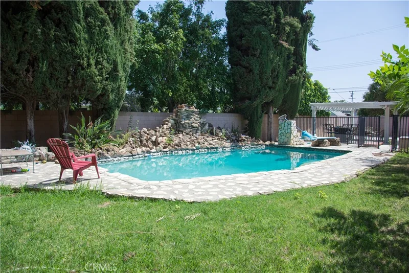 1021 Portner, West Covina, CA 91790