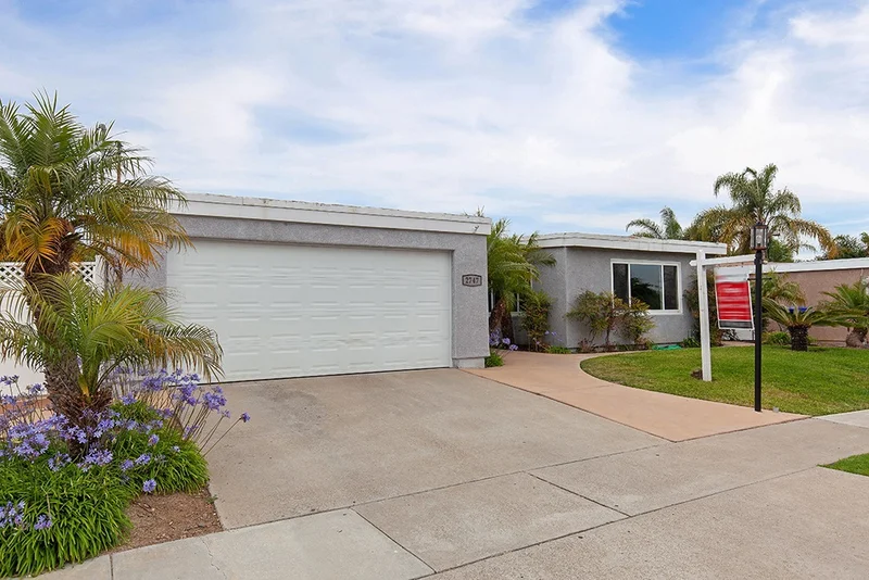2747 Larkin Pl, San Diego, CA 92123