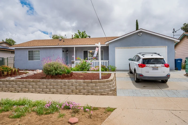 10155 Strathmore Dr., Santee, CA 92071