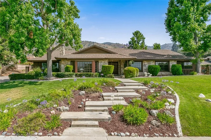 633 Palm, Glendora, CA 91741