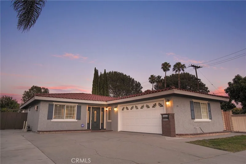 185 Pacific, Tustin, CA 92780