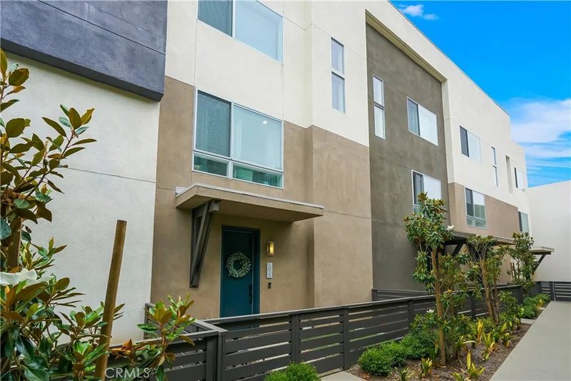 1015 Eucalipto, Montebello, CA 90640