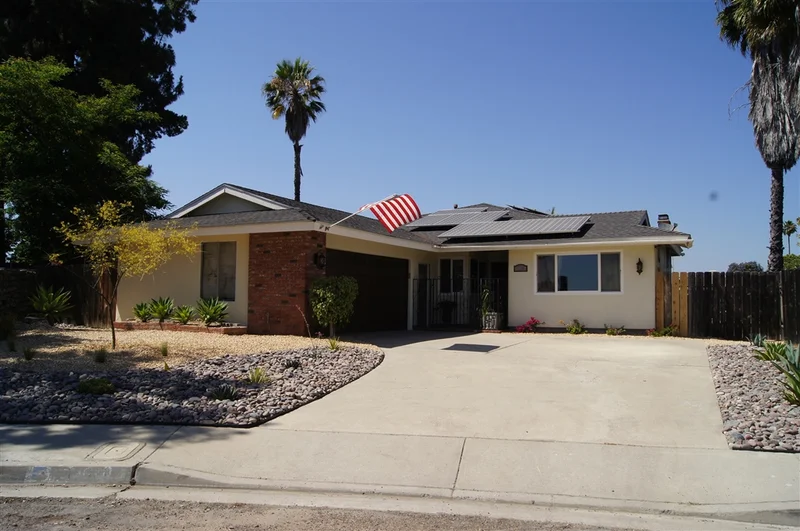 10020 Anoel Ct., Spring Valley, CA 91977