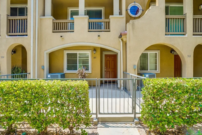22919 Mariposa #303, Torrance, CA 90502