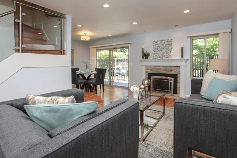 10156 Camberley, Cupertino, CA 95014