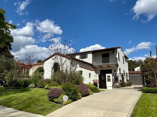 104 Glen Summer Road, Pasadena, CA 91105