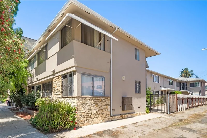 626 Chestnut #1, Long Beach, CA 90802