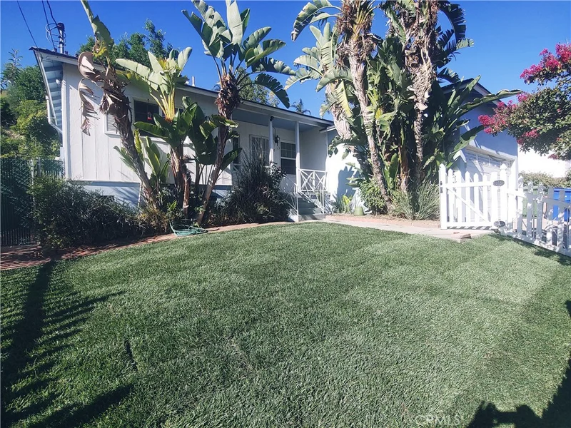 10153 Lanark, Sun Valley, CA 91352
