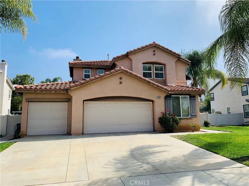 10040 Via Pescadero, Moreno Valley, CA 92557