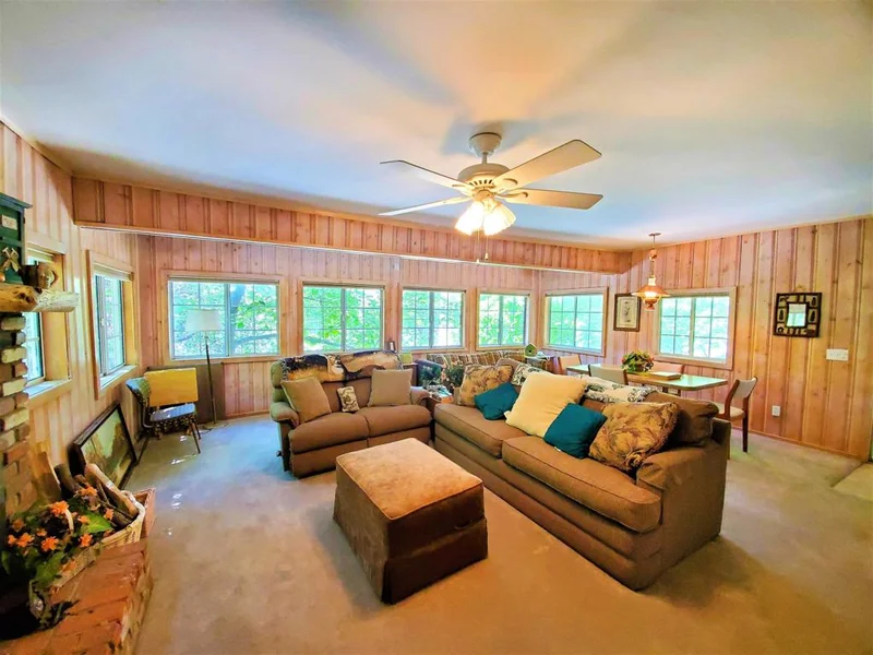 853 Lake, Lake Arrowhead, CA 92352