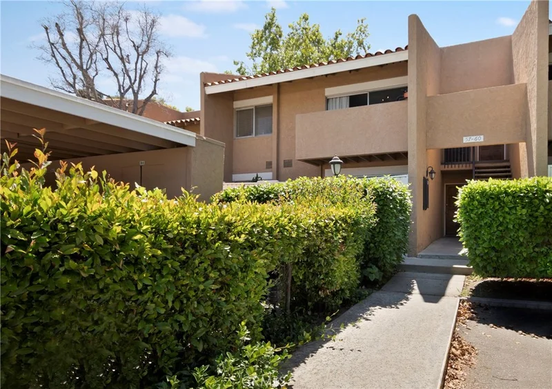 1001 Macarthur #60, Santa Ana, CA 92707