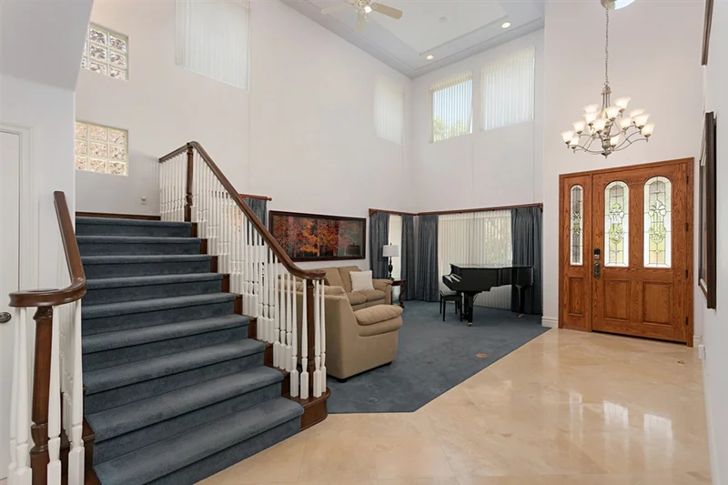 10351 Rue Finisterre, San Diego, CA 92131
