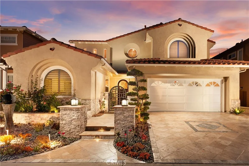 6242 Forester, Huntington Beach, CA 92648