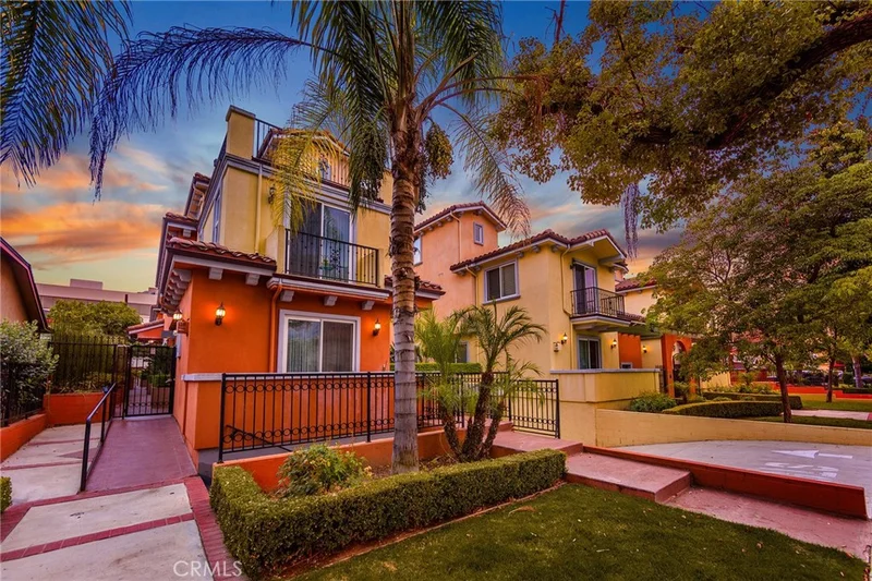 430 Wilson #103, Glendale, CA 91203