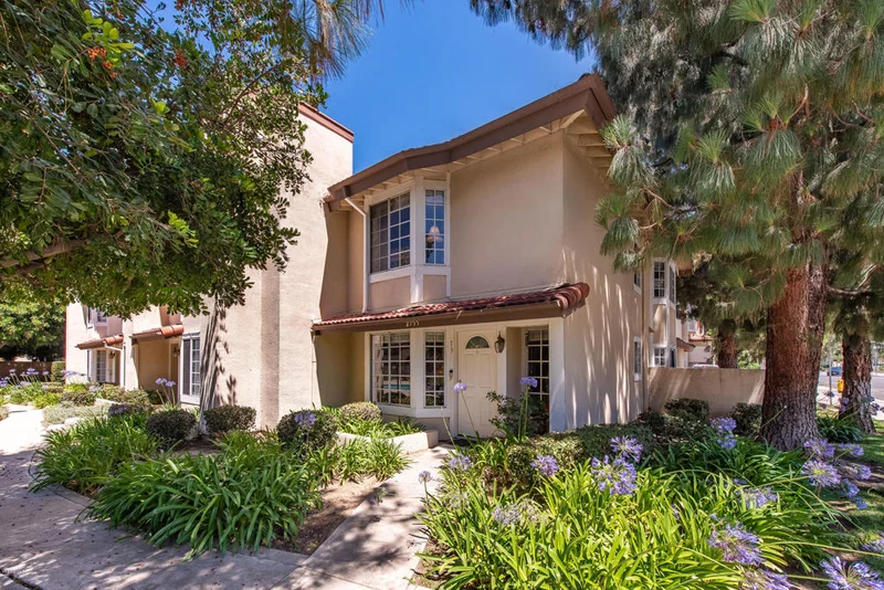 2755 Stearns #13, Simi Valley, CA 93063