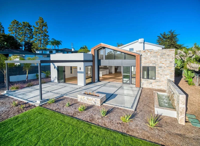 1014 Urania Ave, Encinitas, CA 92024