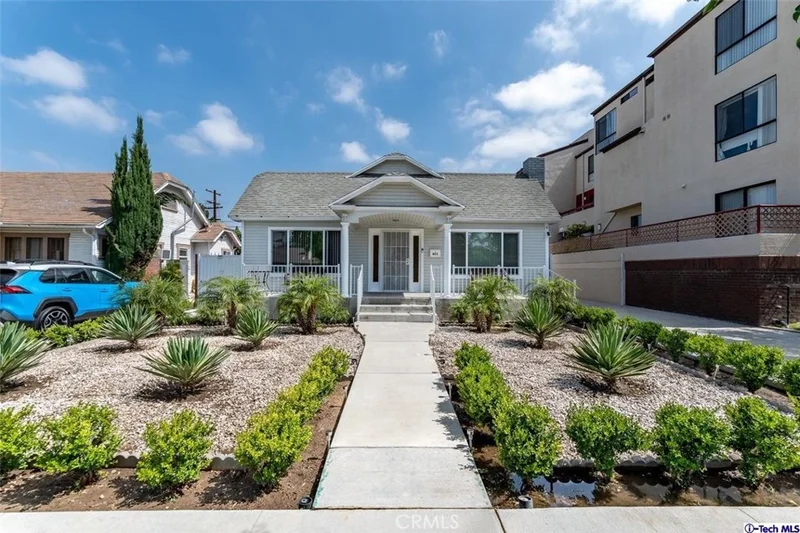 621 Palm, Glendale, CA 91202