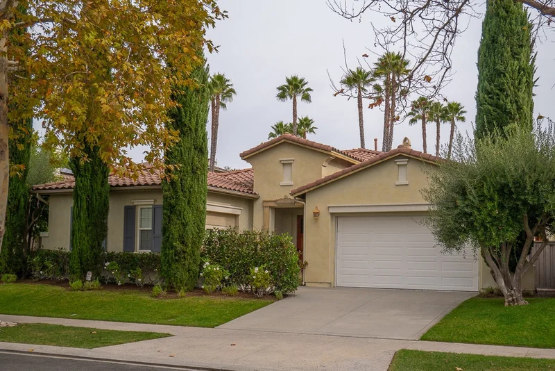 1001 Hawthorne Creek Dr, Chula Vista, CA 91914