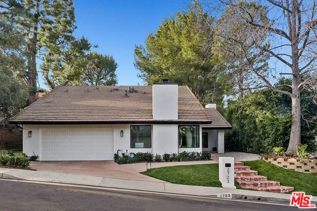 2723 Basil Lane, Los Angeles, CA 90077