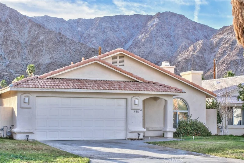 51855 Avenida Alvarado, La Quinta, CA 92253