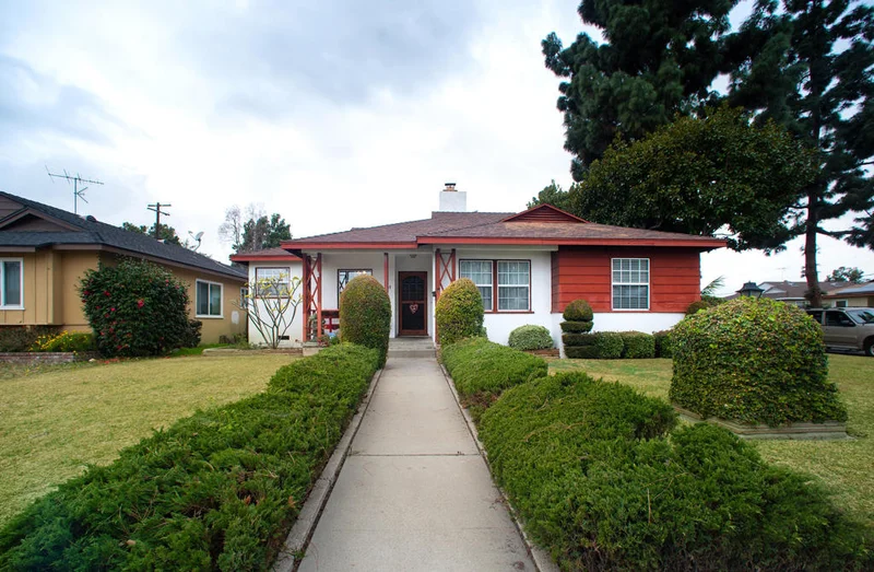 9003 Gaymont, Downey, CA 90240