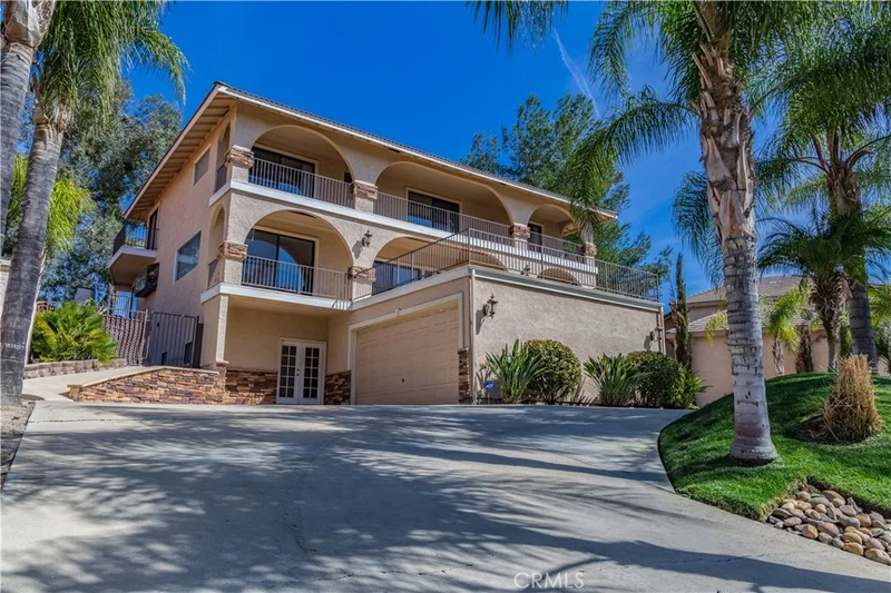 29578 Big Range, Canyon Lake, CA 92587