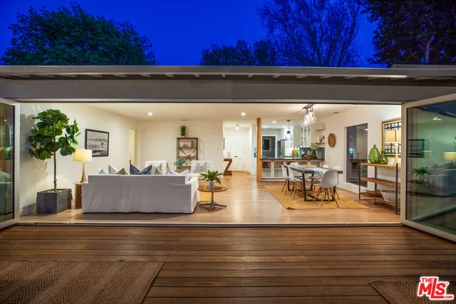 1009 Vernon, Venice, CA 90291
