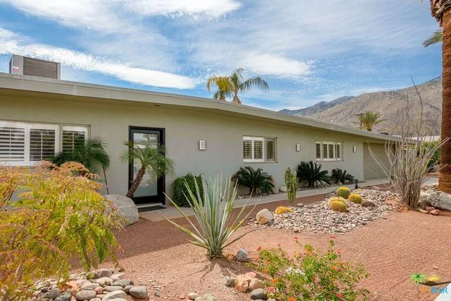 1237 Pasatiempo, Palm Springs, CA 92262