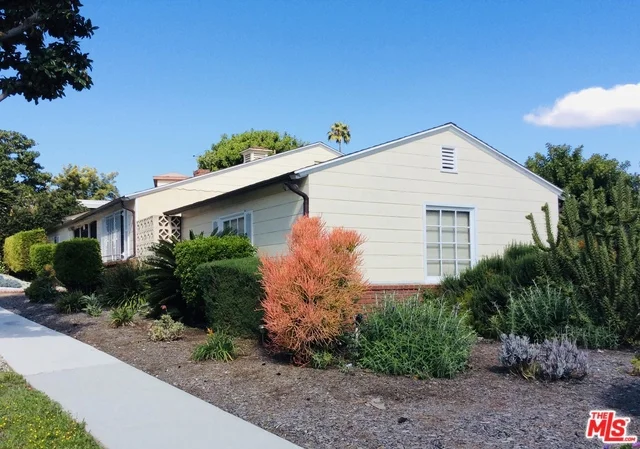 5234 Onaknoll, Los Angeles, CA 90043