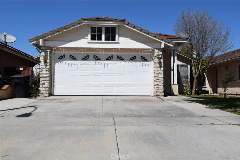 512 Coudures, Perris, CA 92571