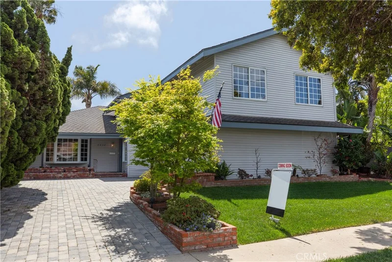 9032 Regatta, Huntington Beach, CA 92646