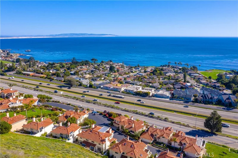 2705 Barcelona, Pismo Beach, CA 93449