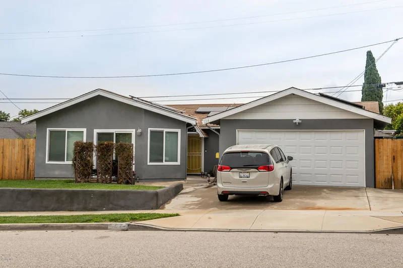 124 Barcelona, Camarillo, CA 93010